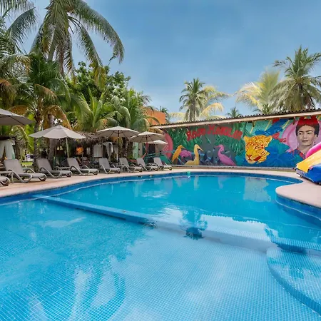 Hotel Rojo Manglar Acapulco